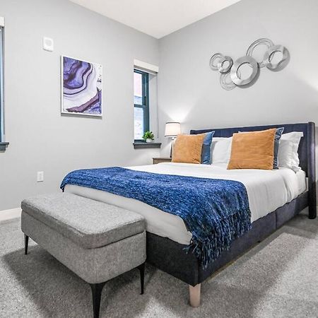 Апартаменты 2Br Unit In The Heart Of Dt On Playhouse Square, With Pool And Gym Access-1106 Кливленд Экстерьер фото
